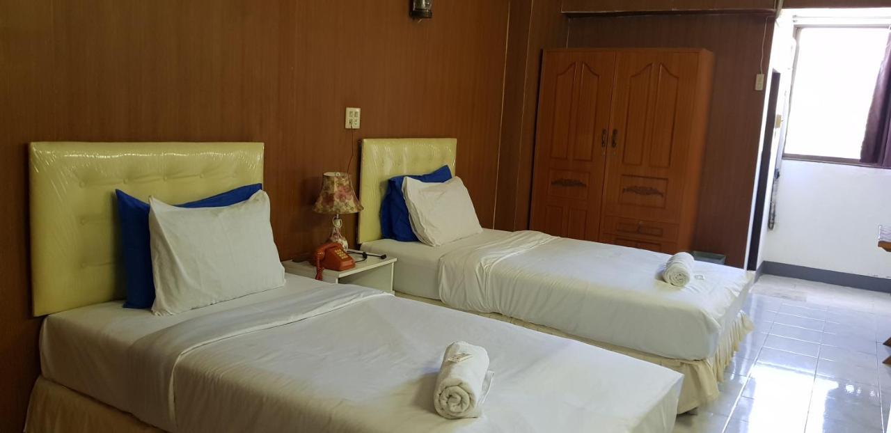 โรงแรมวินบางนา Win Bangna Hotel Μπανγκόκ Εξωτερικό φωτογραφία