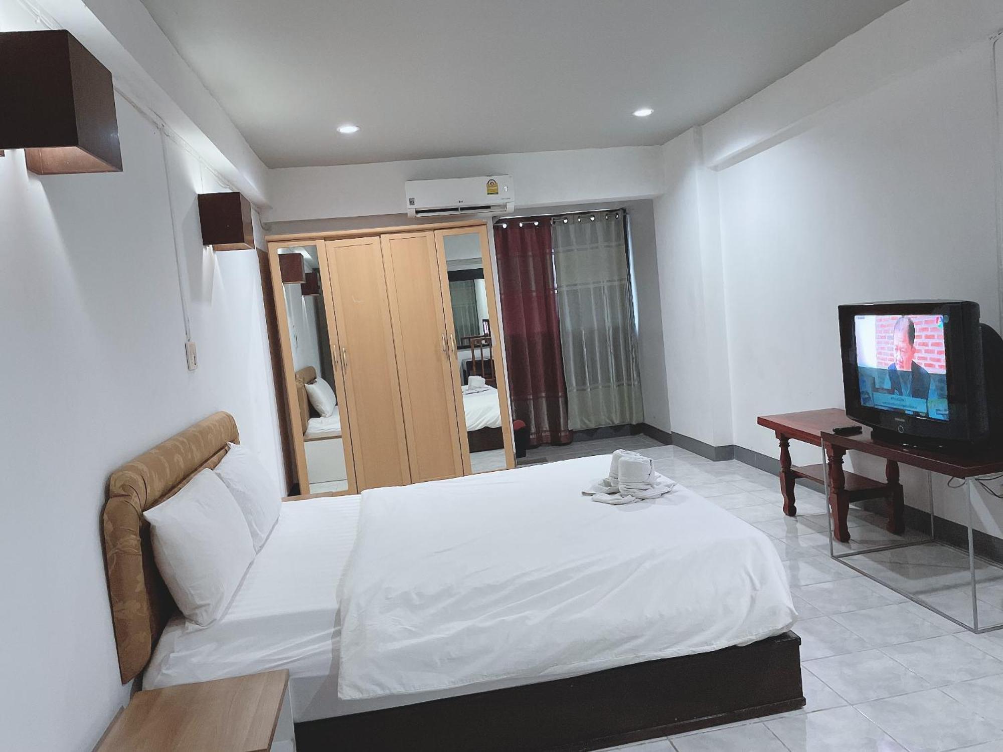 โรงแรมวินบางนา Win Bangna Hotel Μπανγκόκ Εξωτερικό φωτογραφία