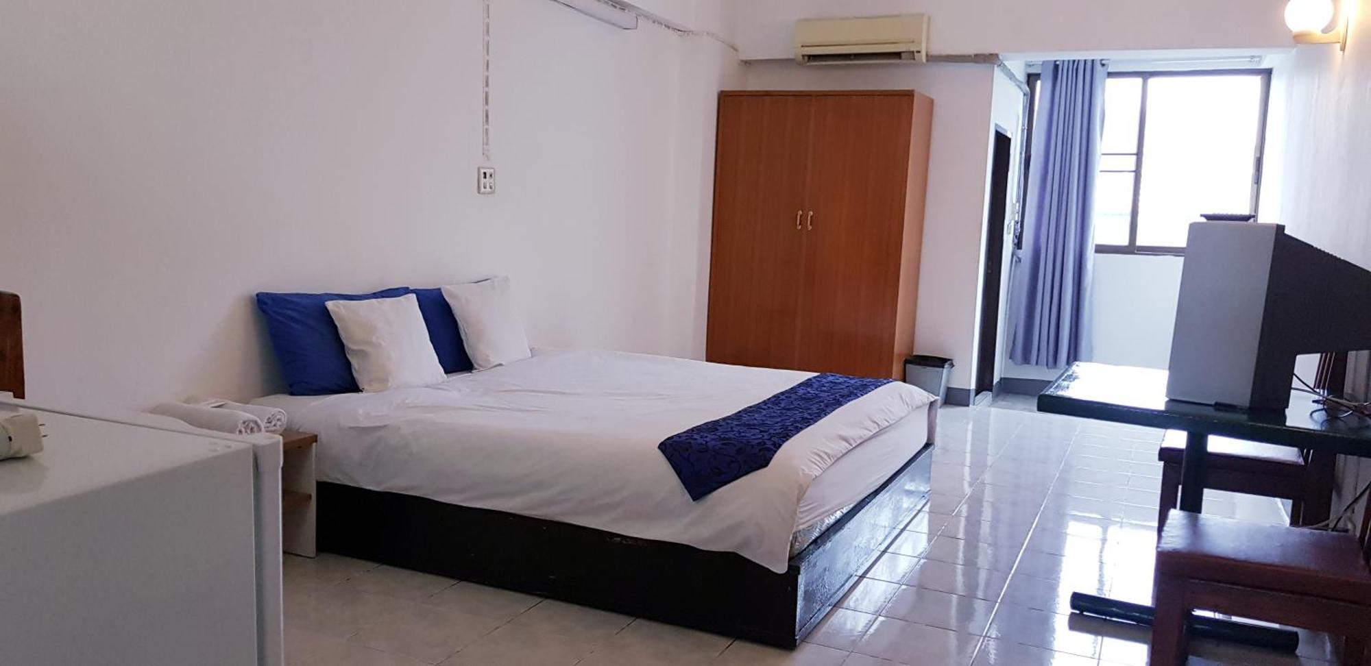 โรงแรมวินบางนา Win Bangna Hotel Μπανγκόκ Δωμάτιο φωτογραφία